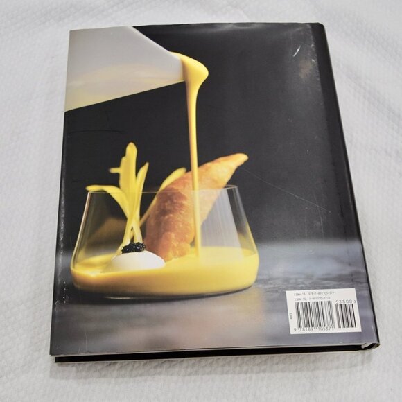 LATIN REVOLUTION JOSE GARCES cookbook - Picture 2 of 3